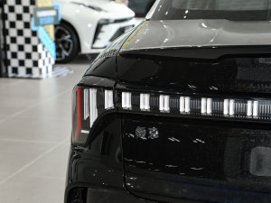2023款1.5TD DCT劲Plus 细节外观