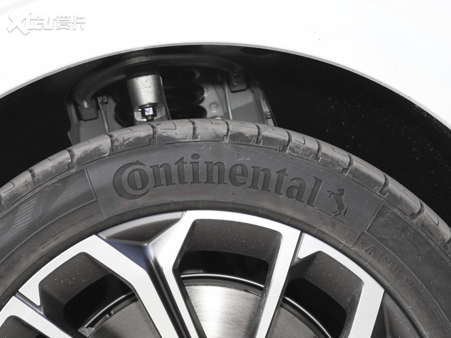 2023I09Դ 2.0TD EM-P hPM 