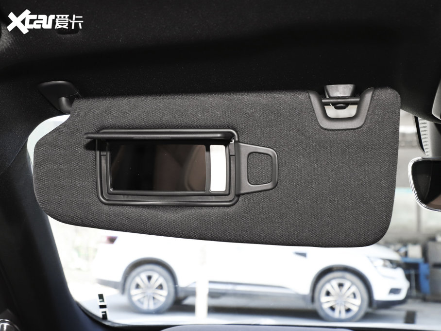 2023I09Դ 2.0TD EM-P hPM 