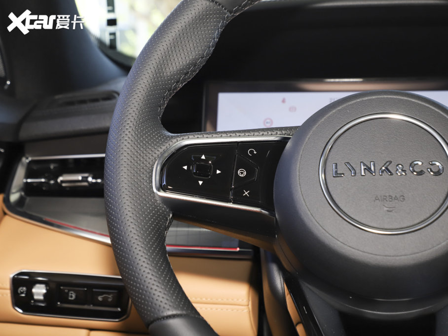 2023I09Դ 2.0TD EM-P hPM 