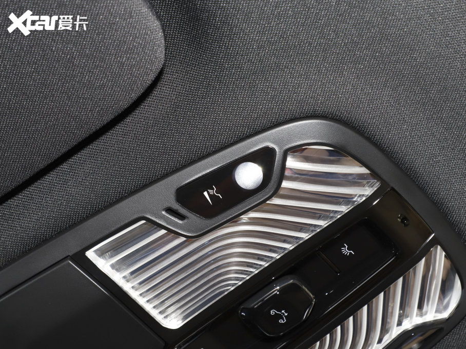 2023I09Դ 2.0TD EM-P hPM 