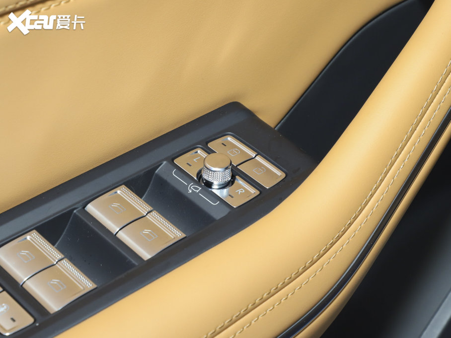 2023I(lng)09Դ 2.0TD EM-P hPM 