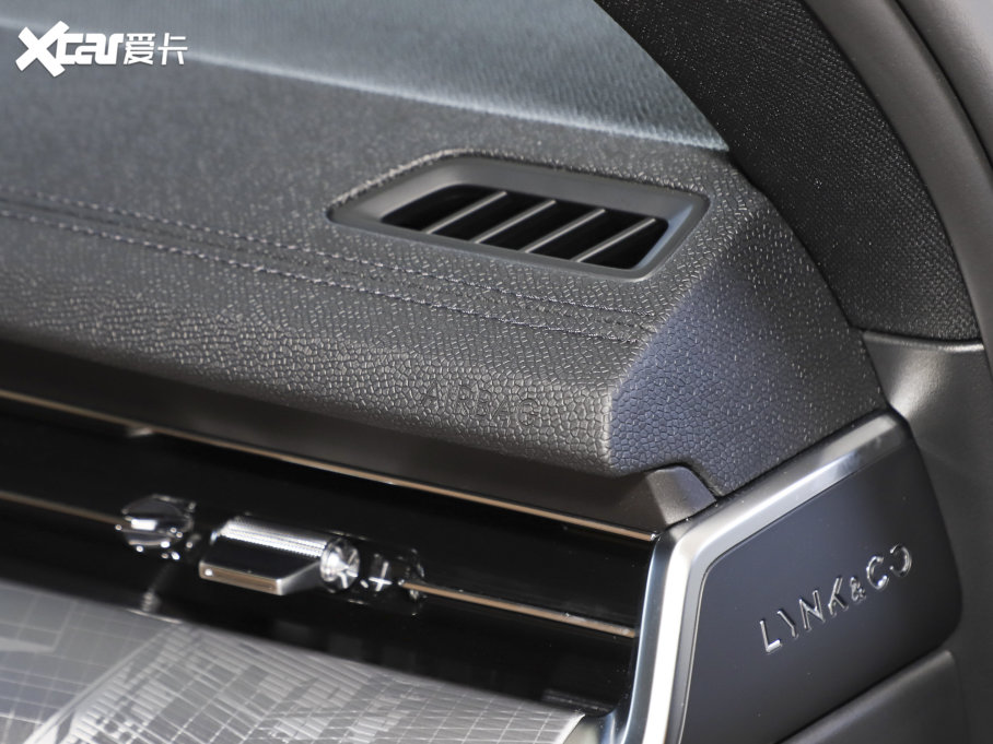 2023I09Դ 2.0TD EM-P hPM 