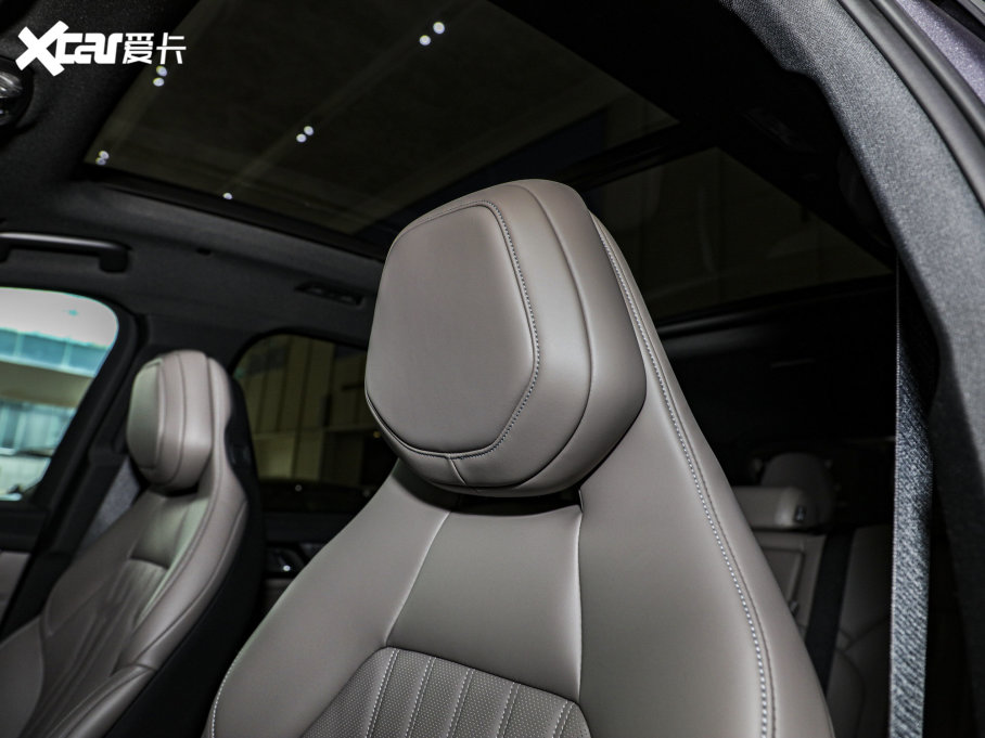 2023I09Դ 2.0TD EM-P hPM 