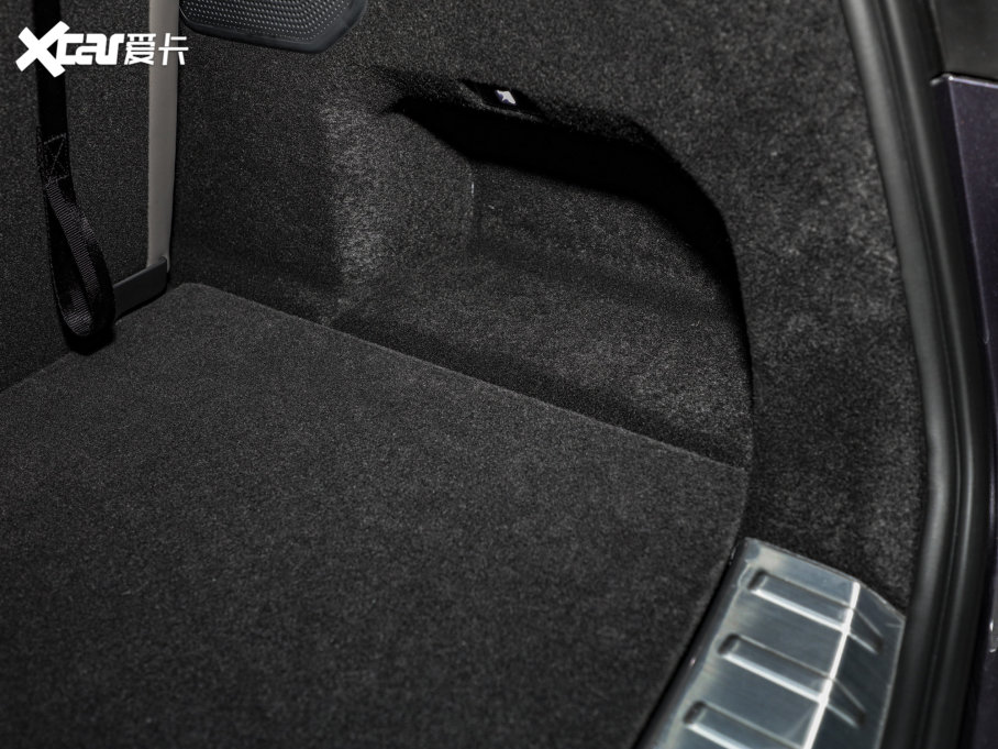 2023I09Դ 2.0TD EM-P hPM 