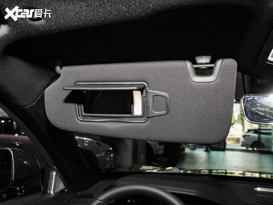 2023I09Դ 2.0TD EM-P hPM 