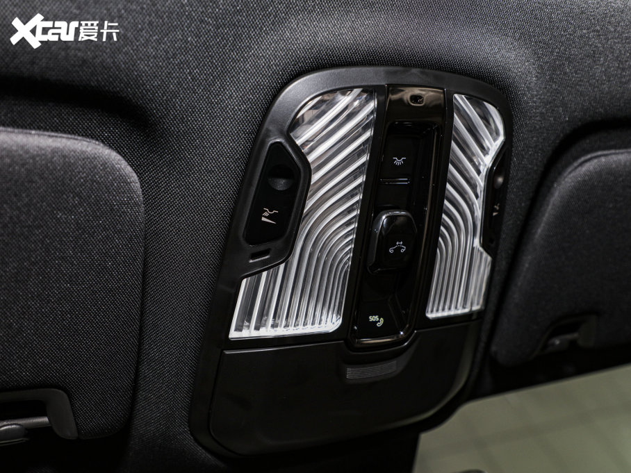 2023I09Դ 2.0TD EM-P hPM 