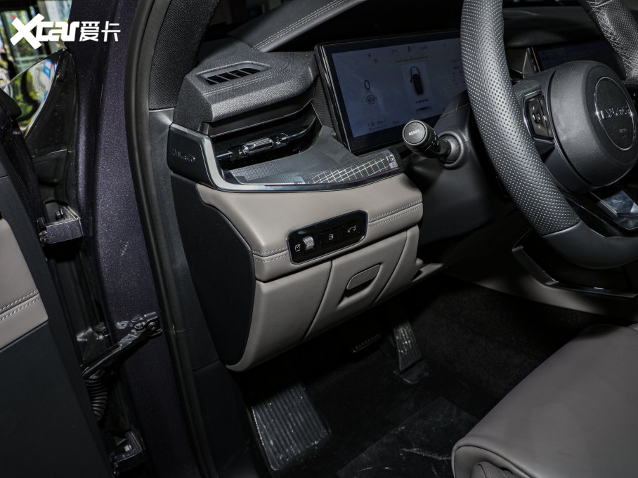 2023I09Դ 2.0TD EM-P hPM 