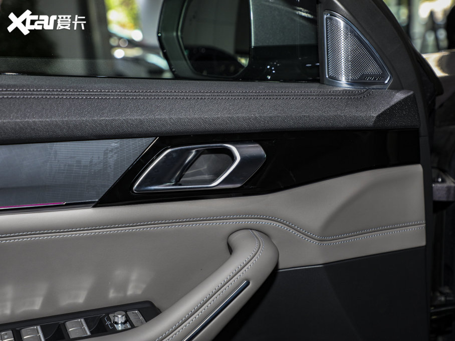 2023I09Դ 2.0TD EM-P hPM 