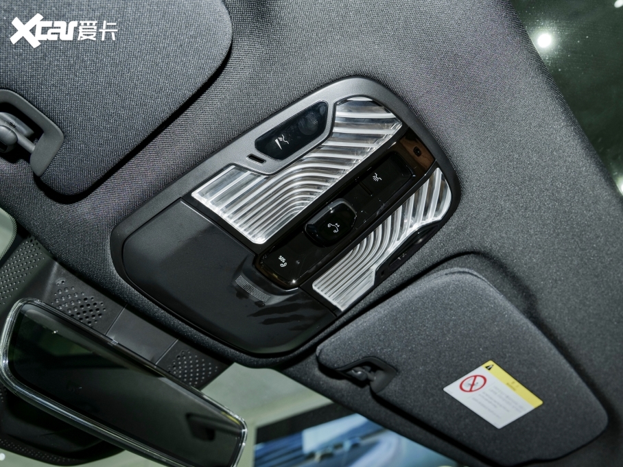 2023I09Դ 2.0TD EM-P hAM 