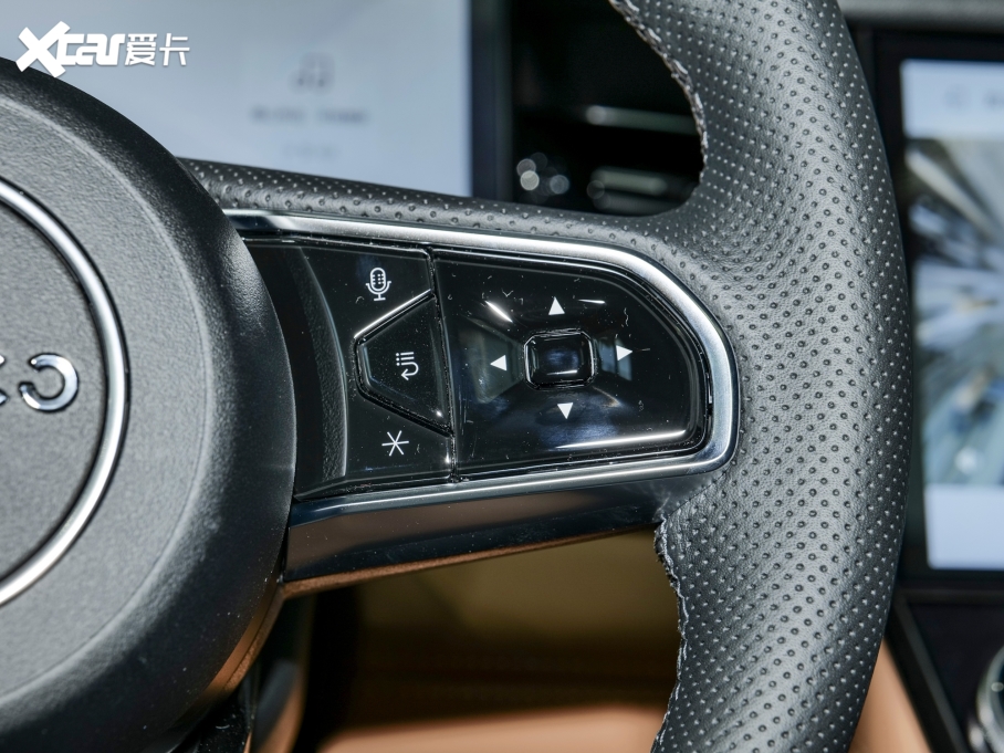 2023I09Դ 2.0TD EM-P hAM 