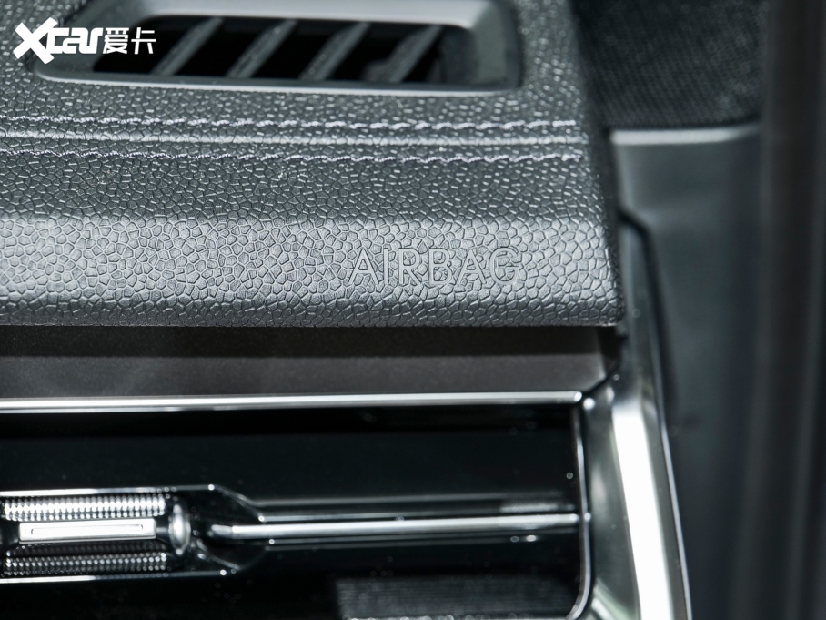 2023I09Դ 2.0TD EM-P hAM 