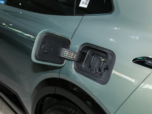 2023��220km �������Halo �������^