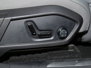 2023��220km �������Halo ���g����