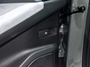 2023��ԇ�b܇ �п؅^