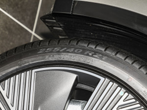 2023��245km ���L�m��Halo ݆̥�ߴ�