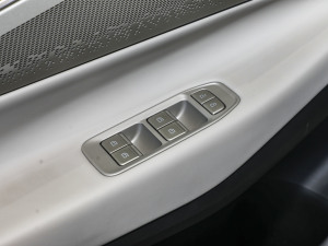 2023��245km ���L�m��Halo ���{܇�����ƅ^	