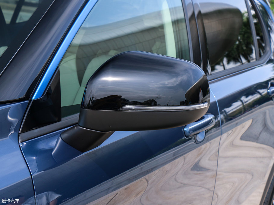 2017I01 2.0T ҫPro V