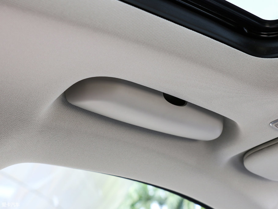 2017I01 2.0T ҫPro V