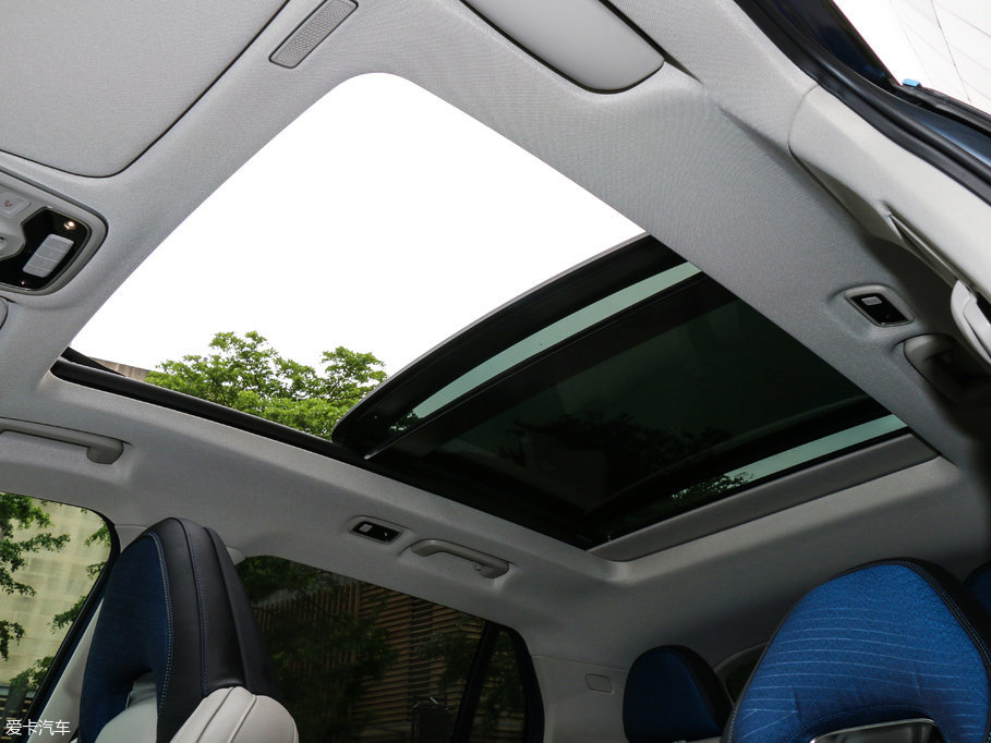 2017I01 2.0T ҫPro V