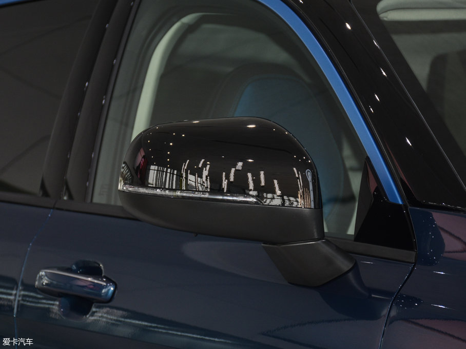 2017I01 2.0T ҫPro V