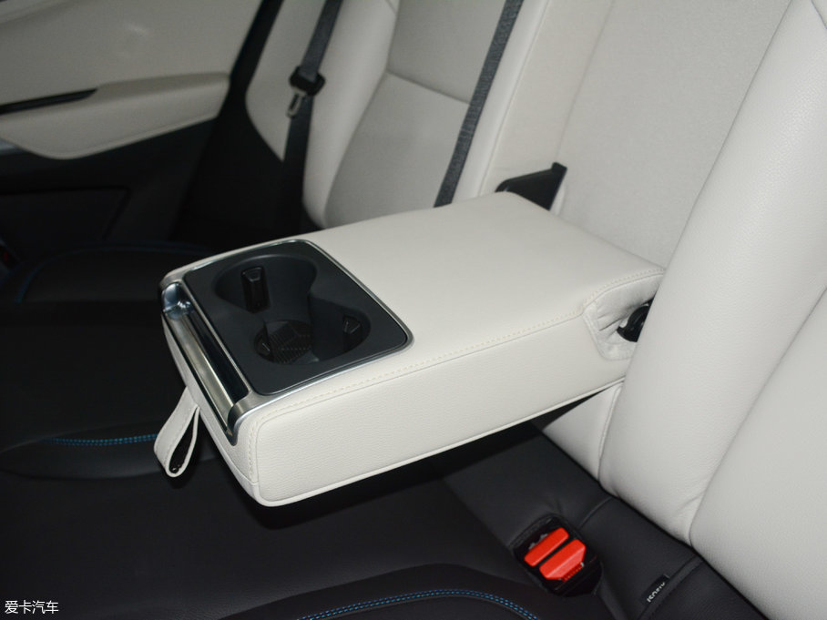 2017I01 2.0T ҫPro V