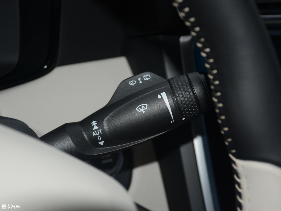 2017I01 2.0T ҫPro V