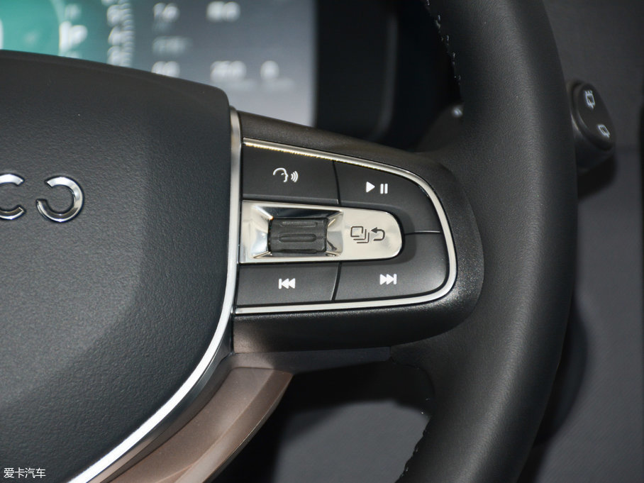 2017I01 2.0T (q)Pro V