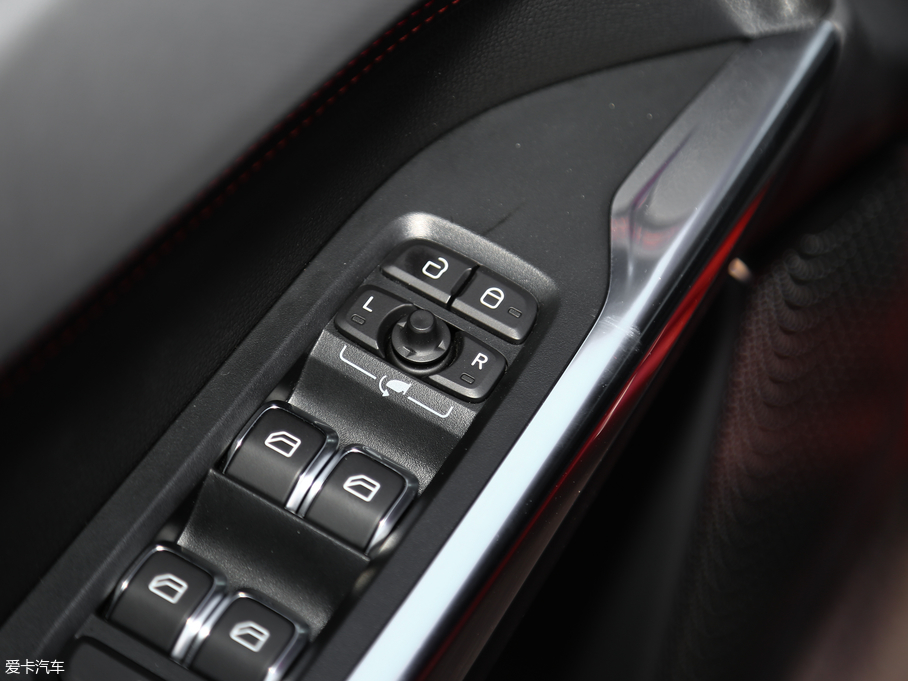 2017I(lng)01 2.0T (q)Pro V