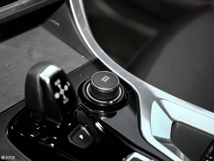 2017I(lng)01 2.0T (q)Pro V