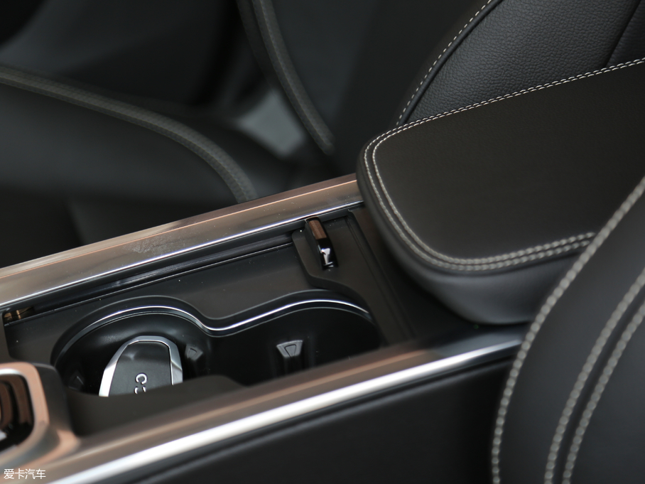 2018I(lng)01 2.0T (q)+ V