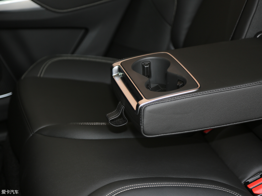 2018I(lng)01 2.0T (q)+ V