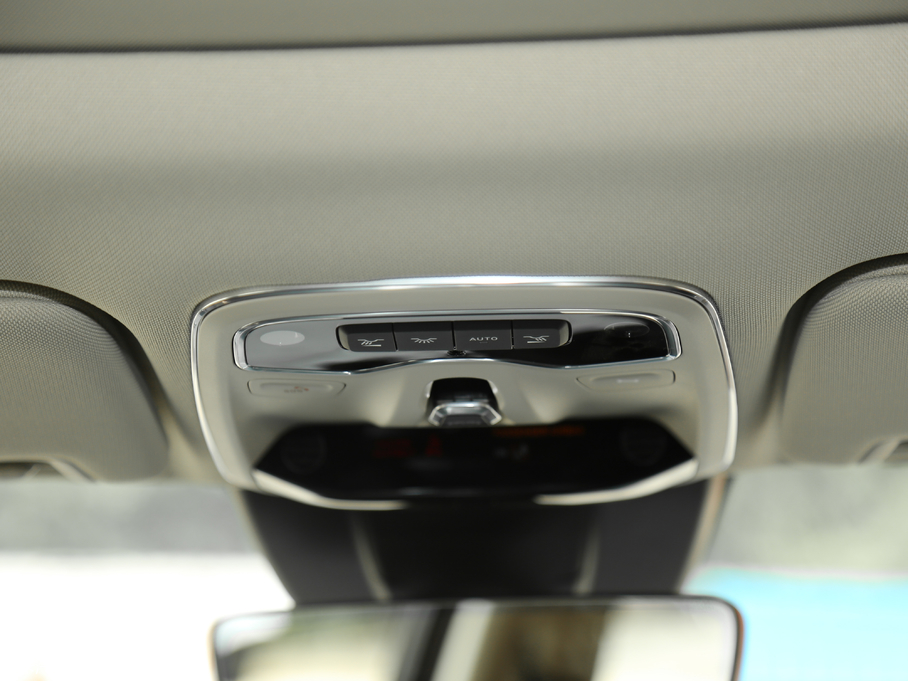 2018I(lng)01 2.0T (q)+ V