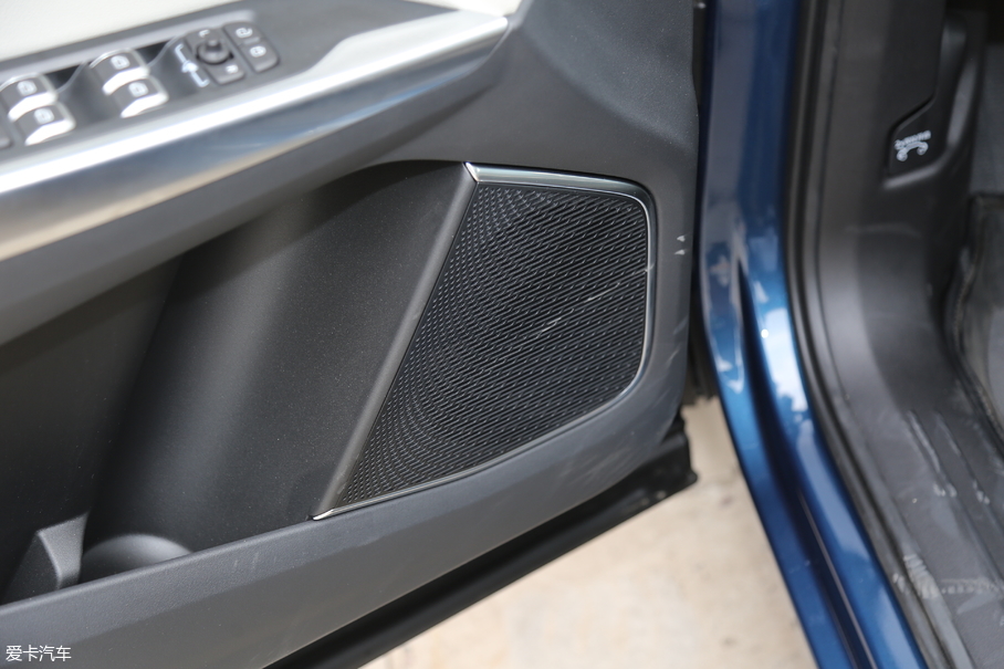 2017I01 2.0T ҫPro V