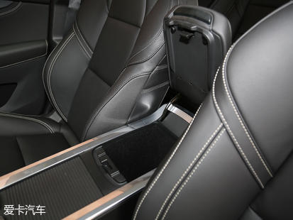 領克2018款領克01