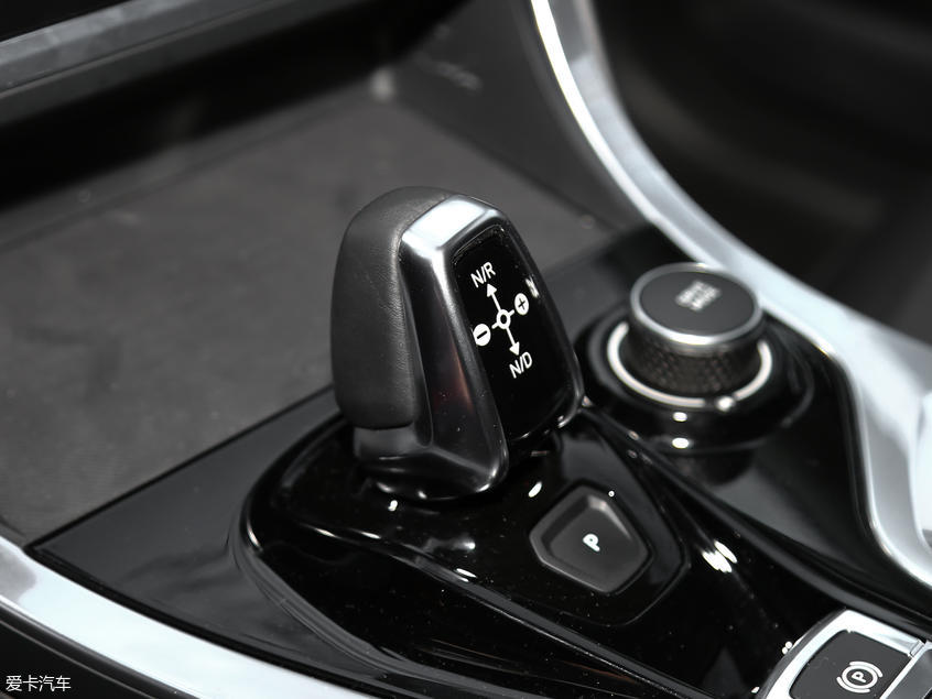 領克2018款領克01