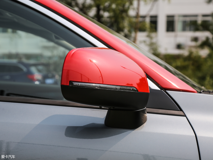 2018I01 PHEV 1.5T PHEV Pro V