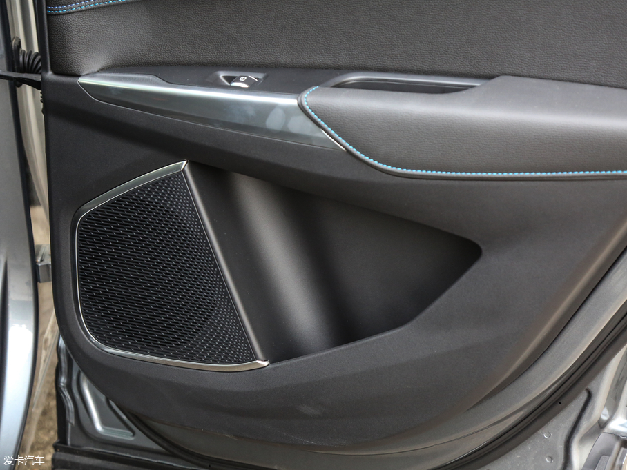 2018I01 PHEV 1.5T PHEV Pro V