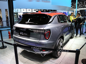 20181.5T PHEV Pro V w^