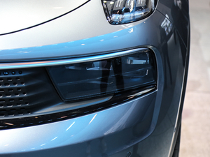 20181.5T PHEV Pro V ^