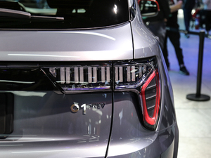 20181.5T PHEV Pro V ^