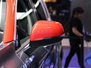 20181.5T PHEV Pro V ^