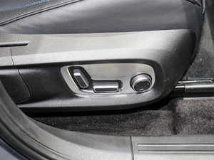 20181.5T PHEV Pro V g