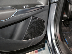 20181.5T PHEV Pro V g