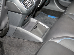 20181.5T PHEV Pro V g