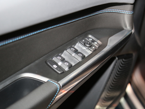 20181.5T PHEV Pro V п؅^