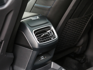 20181.5T PHEV Pro V g