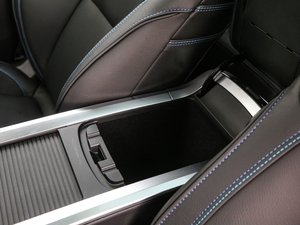 20181.5T PHEV Pro V g