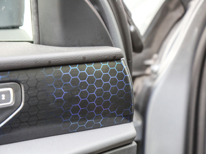 20181.5T PHEV Pro V g