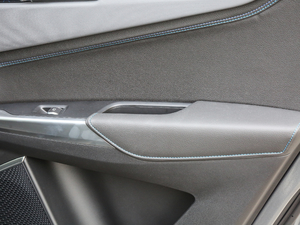 20181.5T PHEV Pro V g